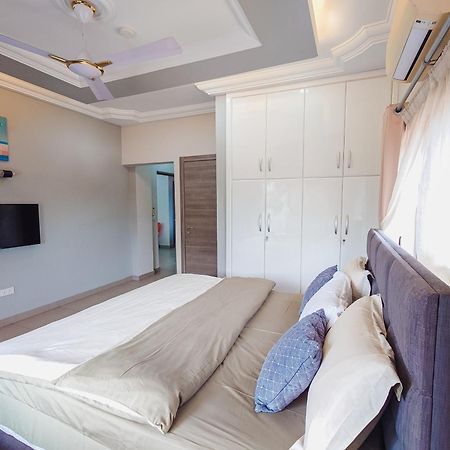 Queens View Apartment Accra Luaran gambar
