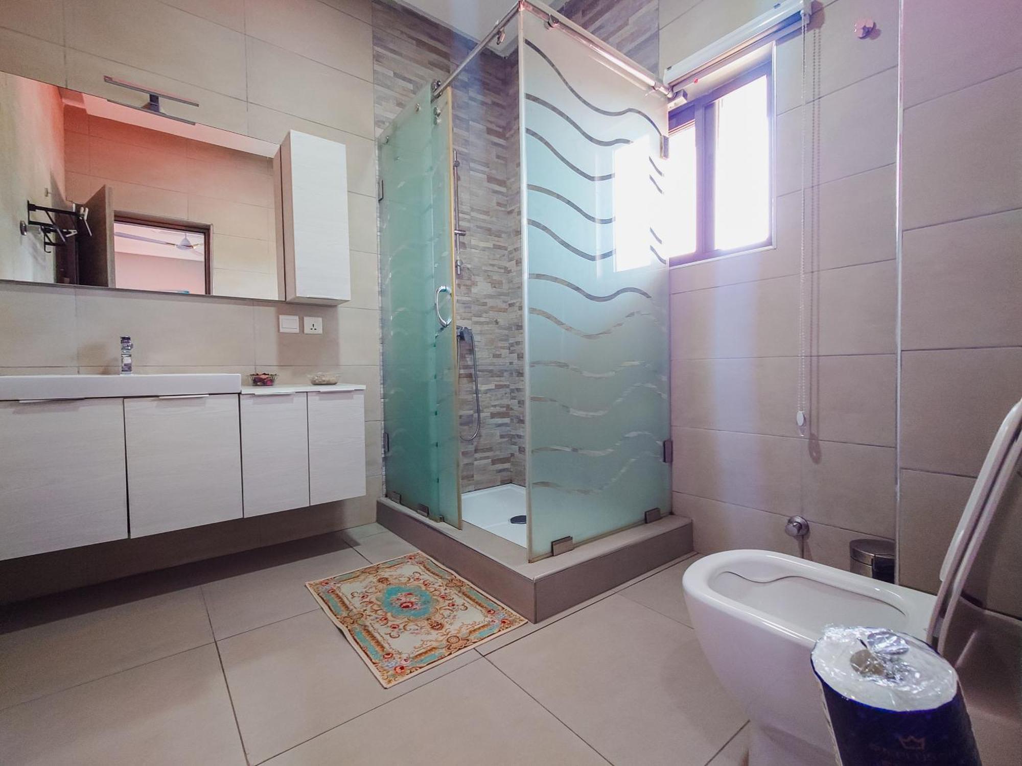 Queens View Apartment Accra Luaran gambar
