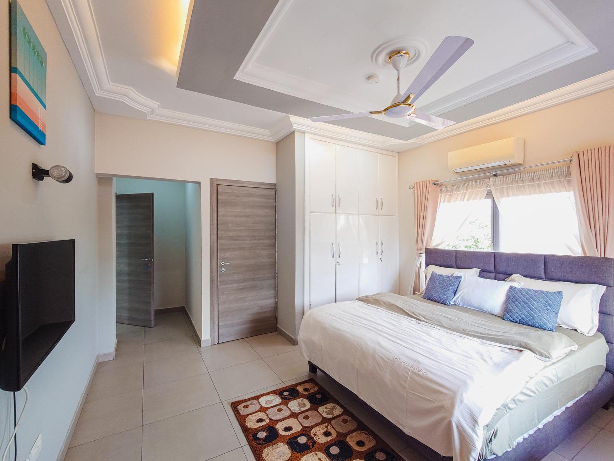 Queens View Apartment Accra Luaran gambar