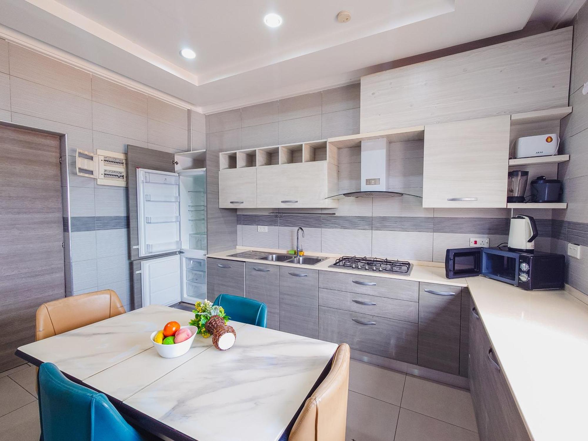 Queens View Apartment Accra Luaran gambar