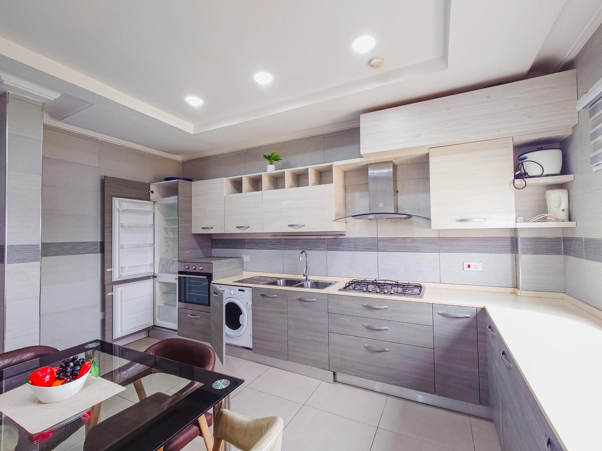 Queens View Apartment Accra Luaran gambar